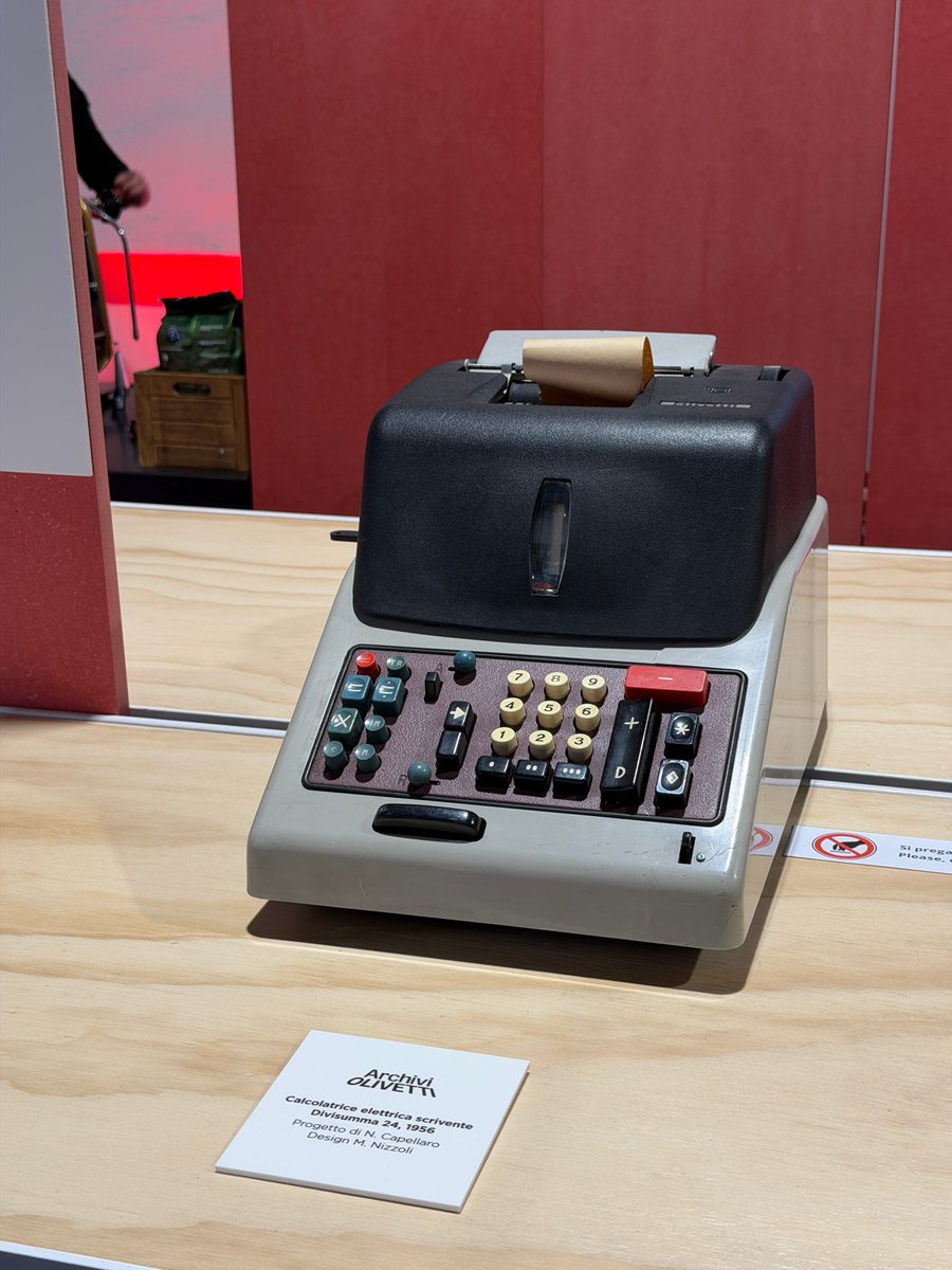 Archivio Storico Olivetti tweet media