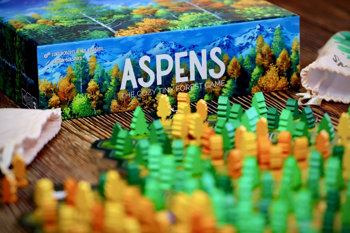 Tabletopping tweet media