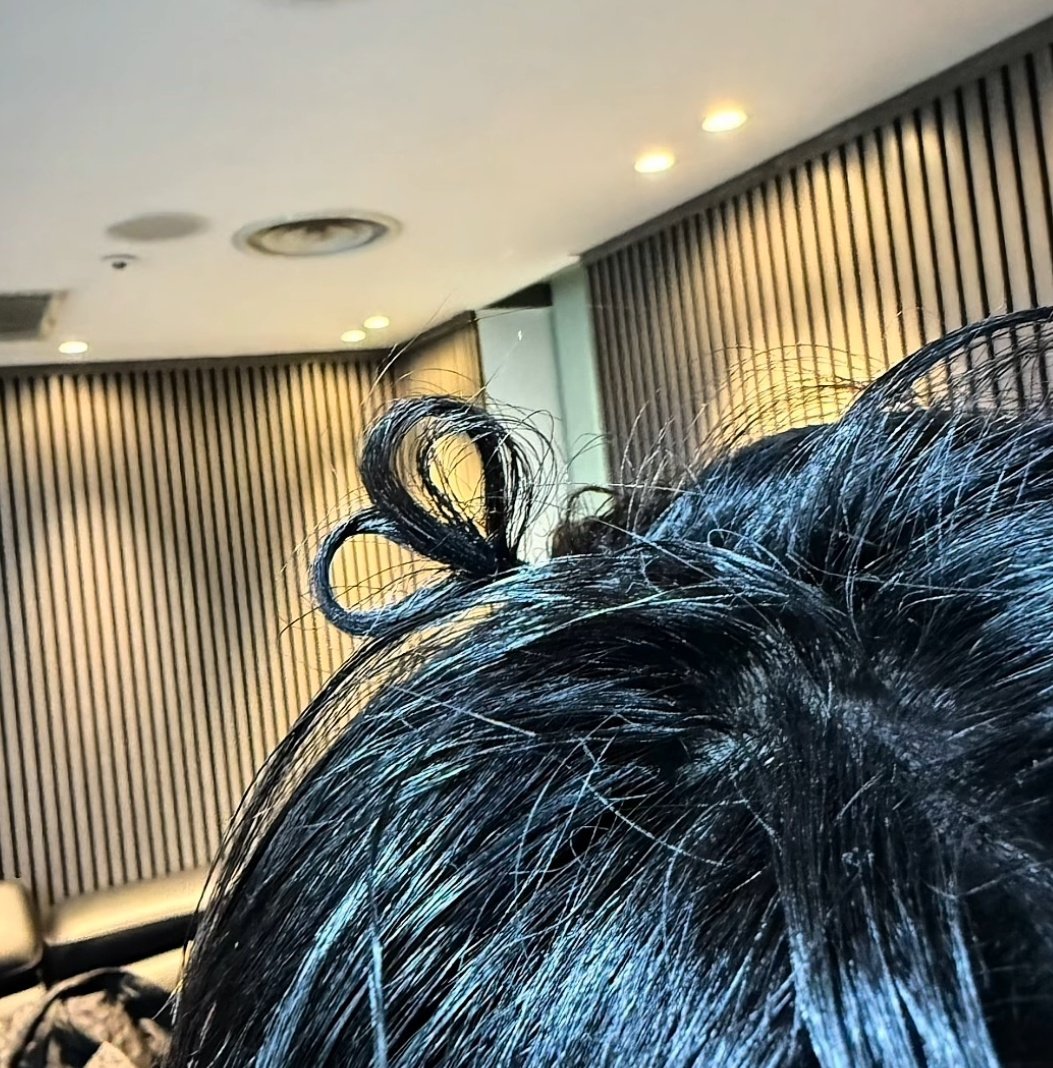mseedzzi's tweet photo. 아오귀여워
머리에 하트단 남자 포즈가 왤케 불량해 https://t.co/CCVCcO6nsU