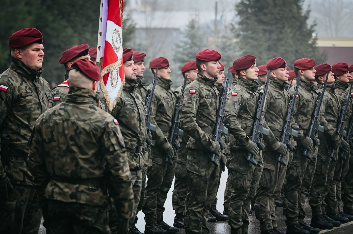 25 BKPow. tweet media