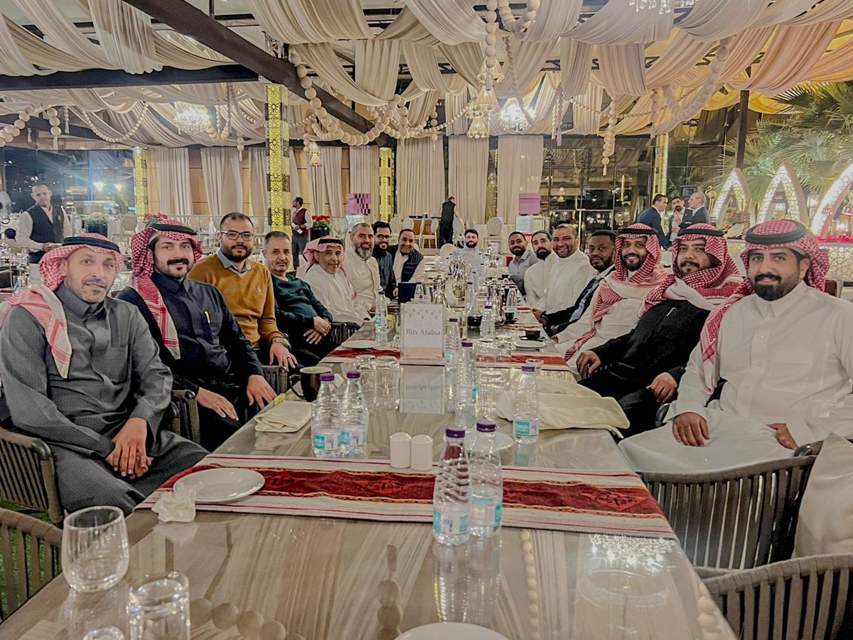 bitsarabia's tweet photo. لقطات من تجمع الافطار السنوي لفريق BITS Arabia ..
نسأل الله أن يتقبل منا ومنكم صالح الأعمال ❤️
#Ramadan2026 https://t.co/BuuwCIyhDx
