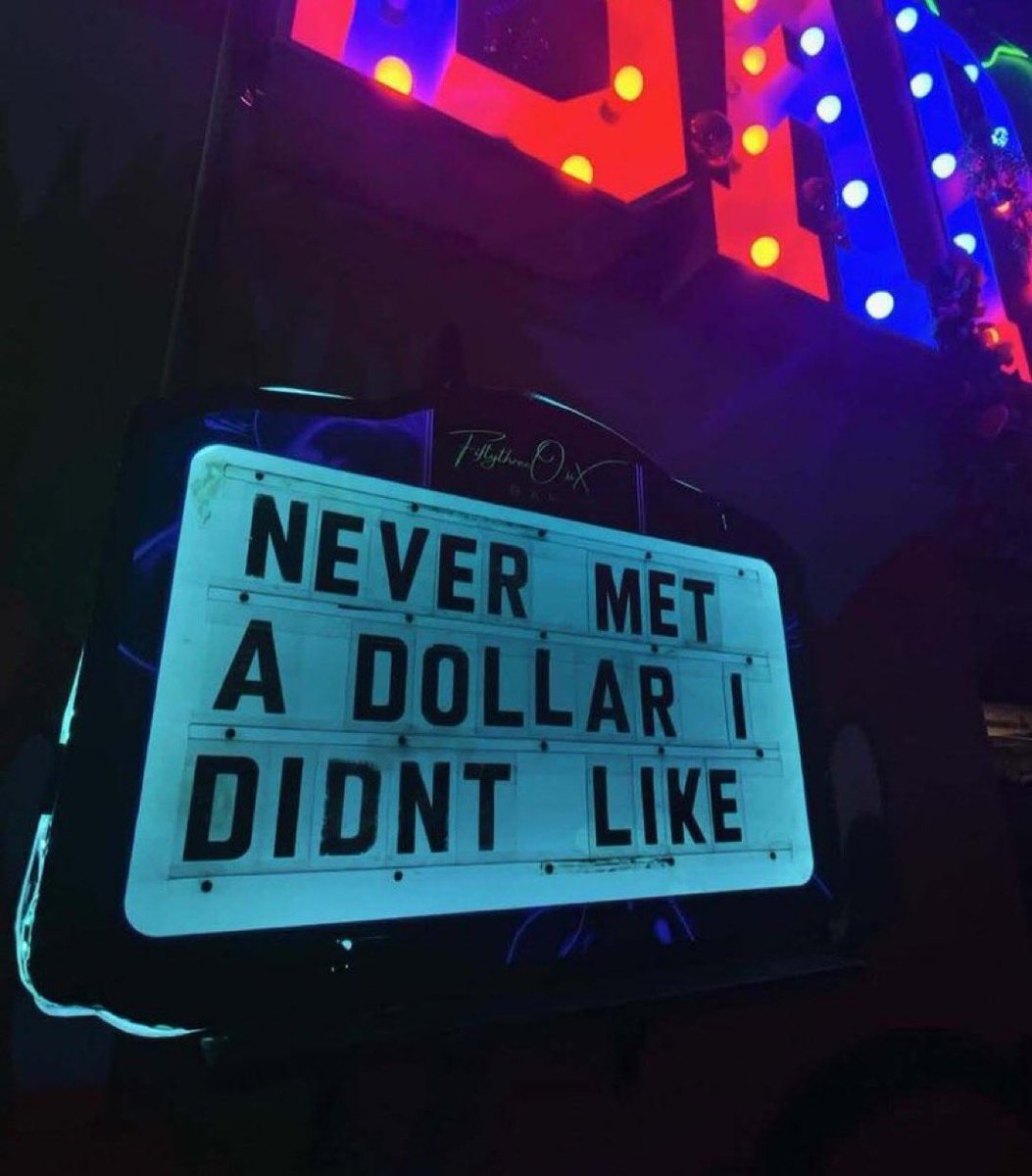 TUTA 🫧🏄‍♂️ (@bluebirdeyessss) on Twitter photo 