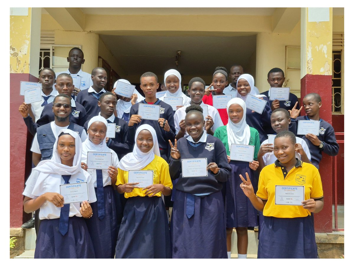 YSUganda's tweet photo. 📸Certified, Confident & Ready to Take On Their Goals!
#LevelUpProject participants from proudly receive their certificates after completing a full year of 24 sessions in business knowledge and life skills.
Over the year, they gained the skills & confidence to pursue employment or launch their own entrepreneurial ventures both in school and in their communities.
In interactive, inclusive sessions, they applied real-life scenarios to strengthen entrepreneurship, financial literacy, business planning, marketing, product knowledge, communication, teamwork, and problem-solving skills.
We are proud to see these young people step forward skilled, confident, and ready to make informed choices that positively impact their communities.🌍👏
#Ysu #youthempowerment #s4d #levelupproject #financialliteracy #YouthsportUganda