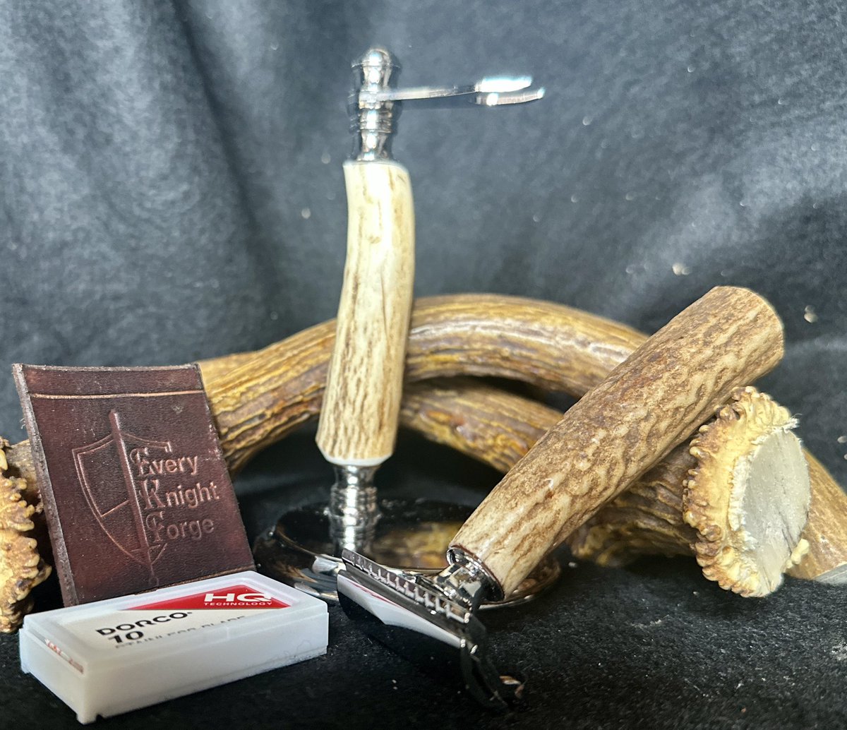 EKForgeLLC's tweet photo. On its way to Ahto in EE.  Hope it provides shaving service and enjoyment for years to come! #WetShaving #Shaving #Shave #SOTD #Lather #MenGift #WetShaveClub #Barber #Antler #Hunting #Fishing #HandMade #MadeinUSA #ShavingSoap #Barbershop #ShaveLikeaMan #ShaveLikeABoss https://t.co/SpSGHM5kkV