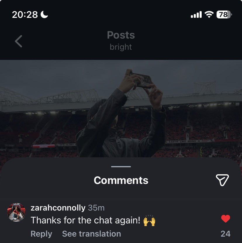 น้อง ซาร่าที่สัมภาษณ์ไบ๊เมื่อวานที่ OTF มาเม้นท์ในไอจีไบ๊ด้วย เค้าฟอลไอจีไบ๊ด้วยนะ