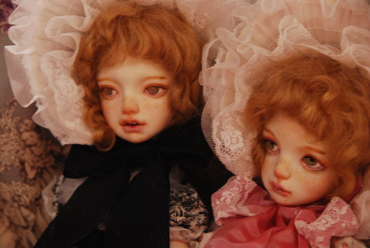 第９回人形と絵の「春」展

３月１１日(水)～１７日(火)
9時～21時（最終日は15時閉場）
丸善・丸の内本店４階ギャラリー

「春」展参加させていただきます！
とても豪華な作家様方の中でどきどきです…
よろしくお願いいたします！