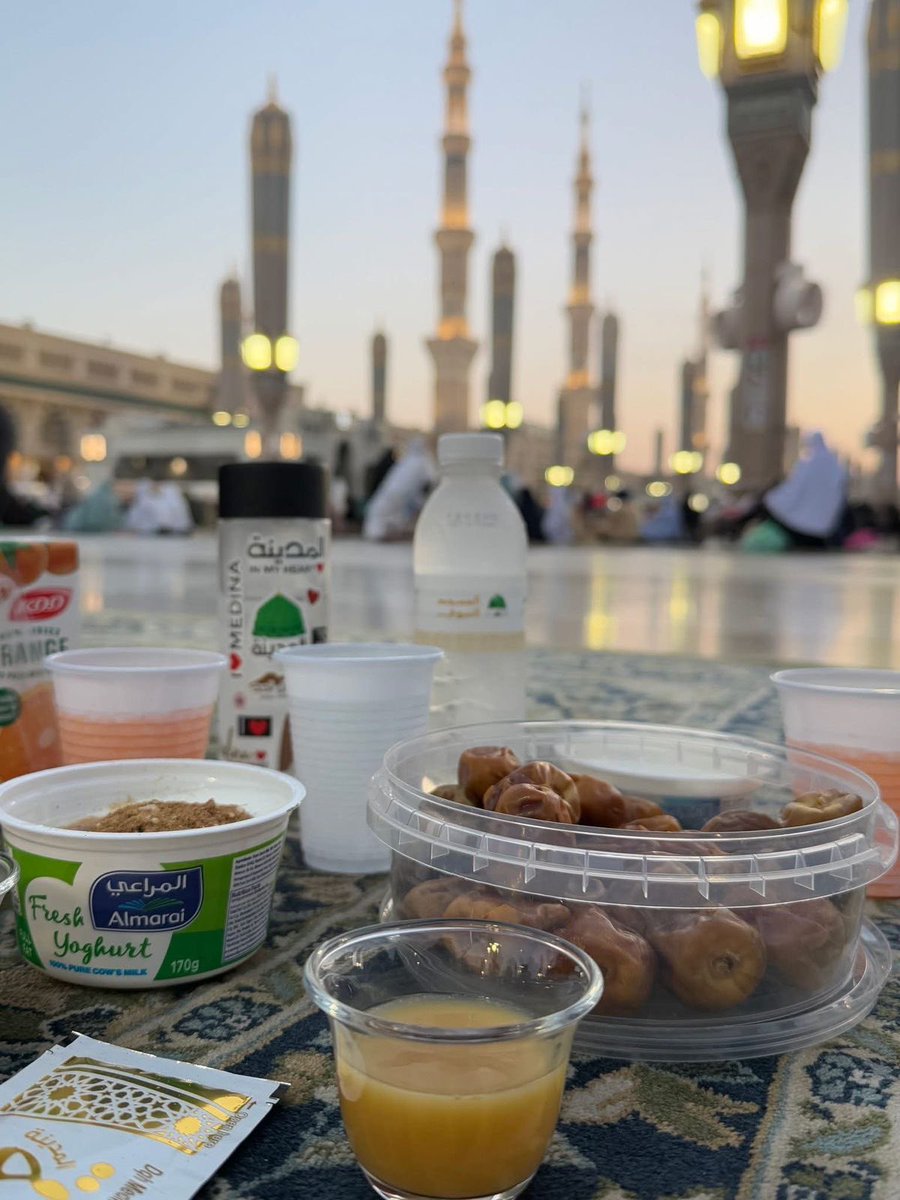 إيوَان tweet media