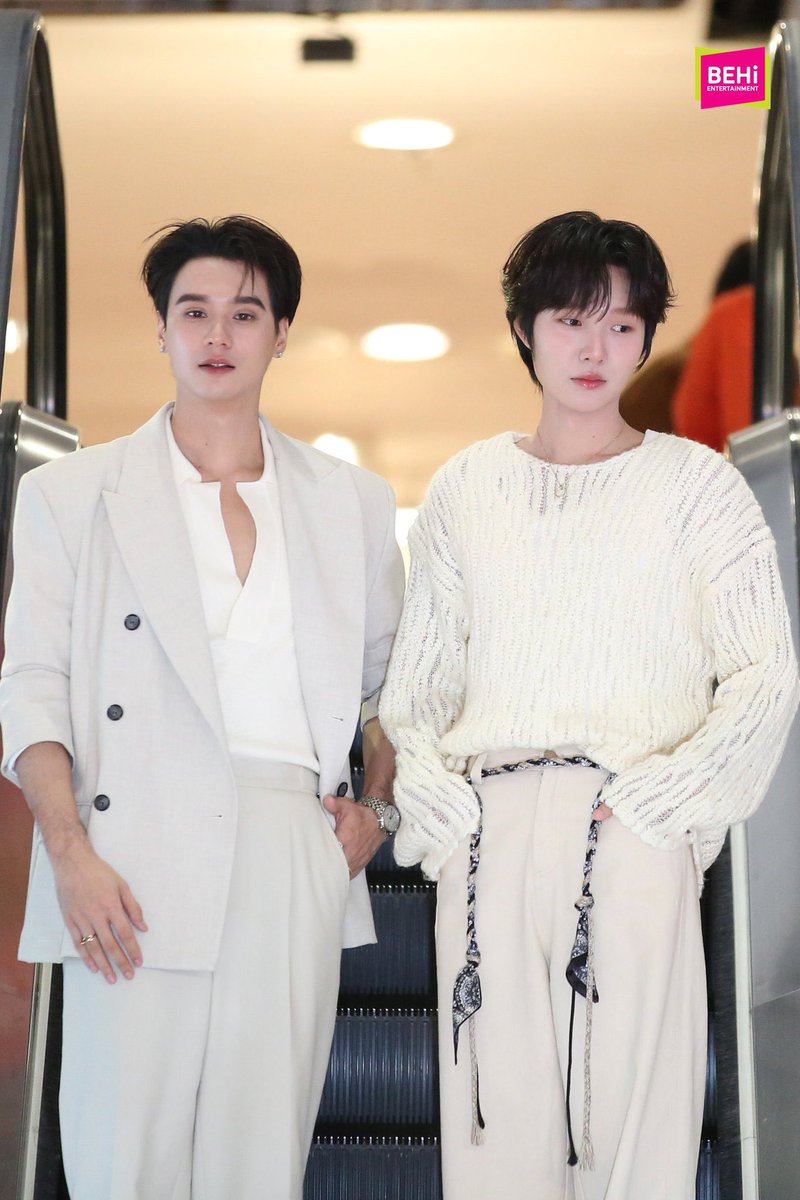 ใจยิ่งห้ามยิ่งหวั่นไหว ทำไมต้องเป็นแบบนั้น

KNP SUMMER BOY AMBASSADORS  
#CentralPattanaXKengNamping