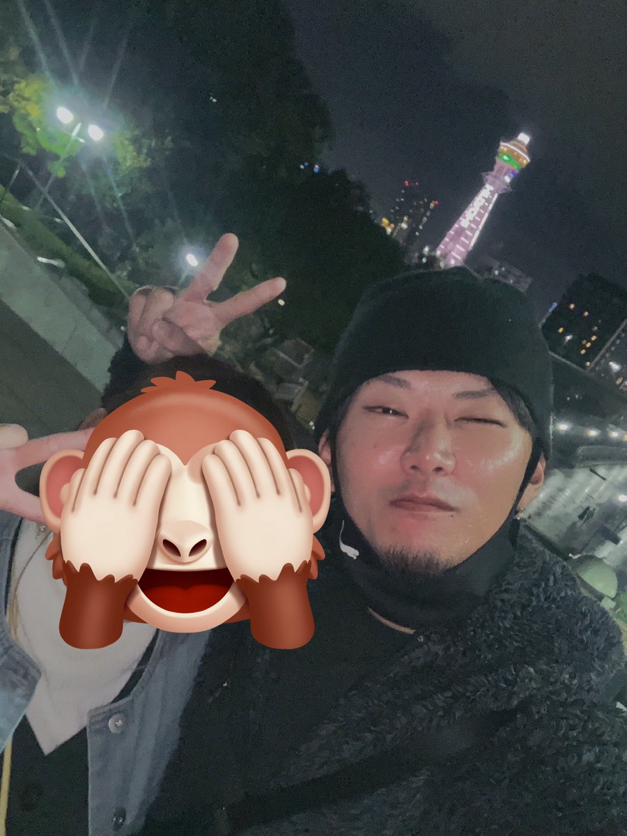 uchiwasa7's tweet photo. 最近天王寺がホーム🤭

浮腫みMAXやけど
楽しくやってます😎 https://t.co/ETIacKXivA