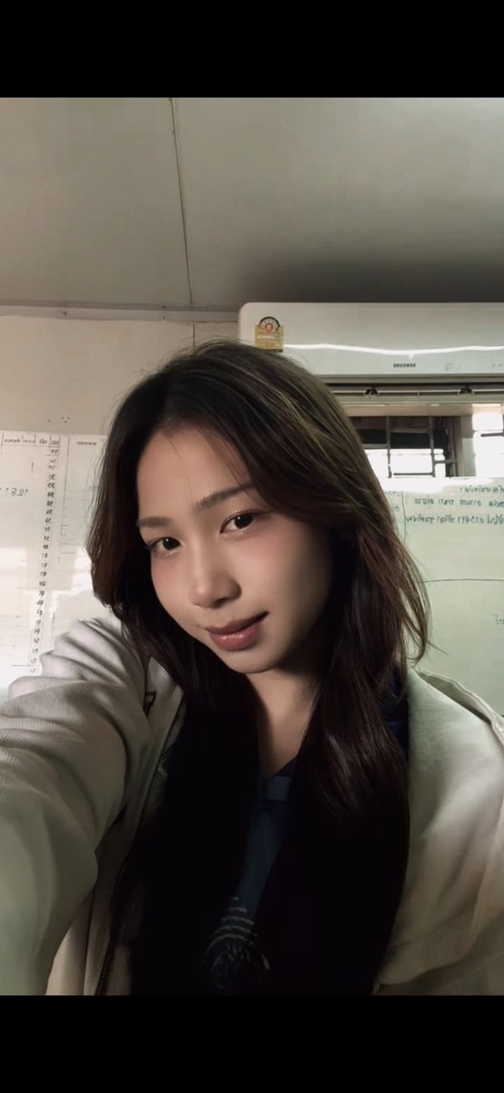 phanu89148's tweet photo. หนองบัวทักก🤪 https://t.co/Zdshny75jn