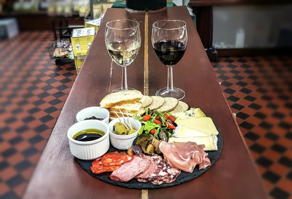 Billington's Deli tweet media