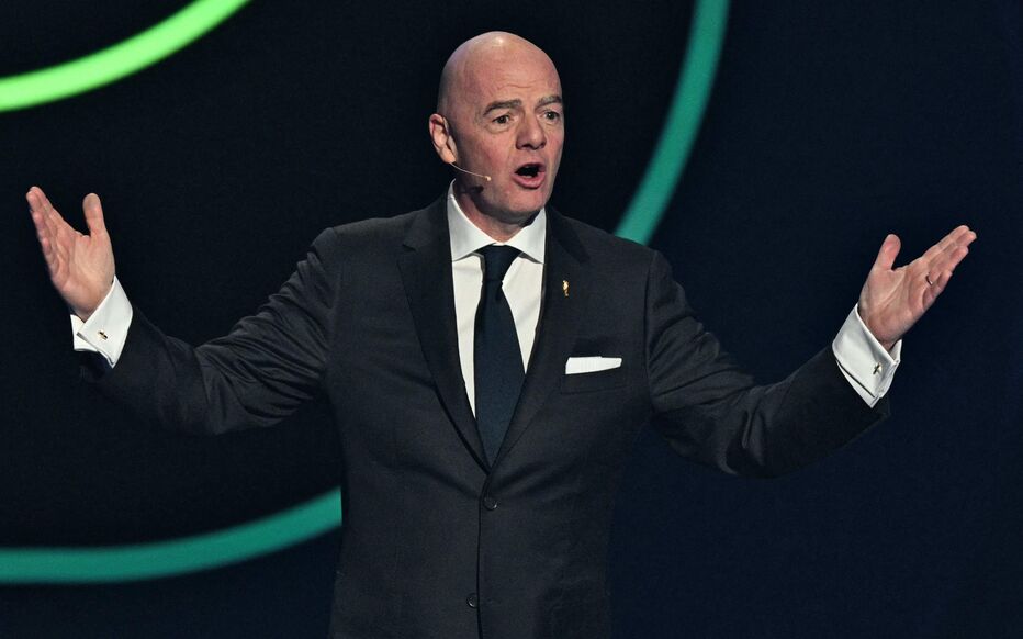 🚨 𝗕𝗥𝗘𝗔𝗞𝗜𝗡𝗚: These are the NEW rules set to be used at the World Cup!

📌A substituted player will have 10 seconds to leave the field.
 If they take longer, the incoming player must wait at least 1 minute before entering.

📌 If a player requests medical attention on the