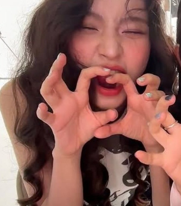 Hkaeum's tweet photo. @HearMeHaeum hellooo! https://t.co/dtbOxQZRol