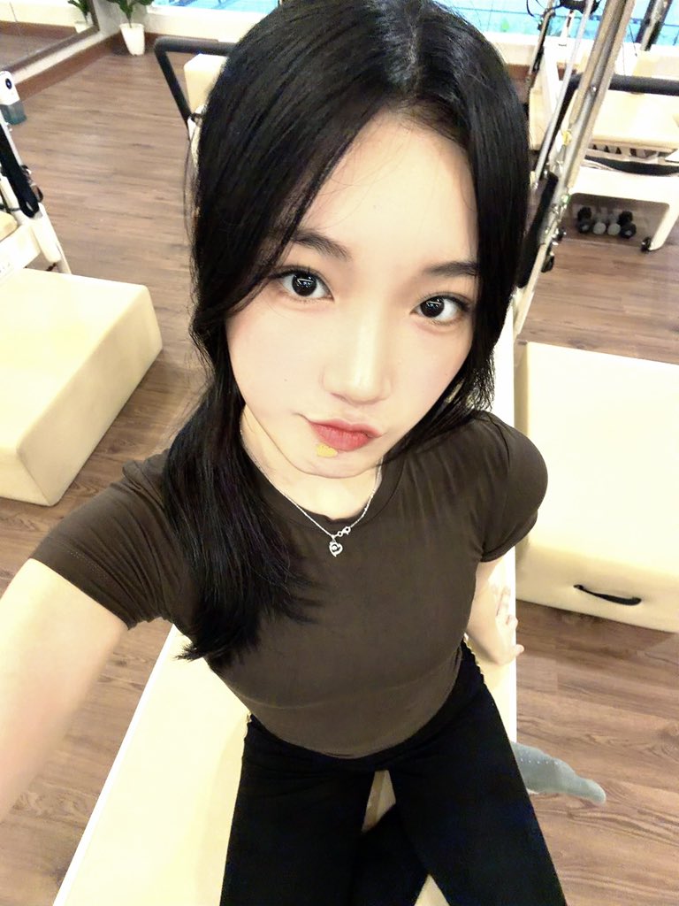 Adeline Wijaya tweet media