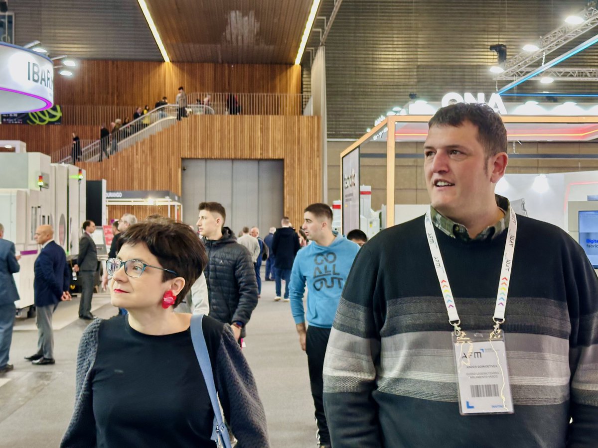 María del Río Pereda tweet media