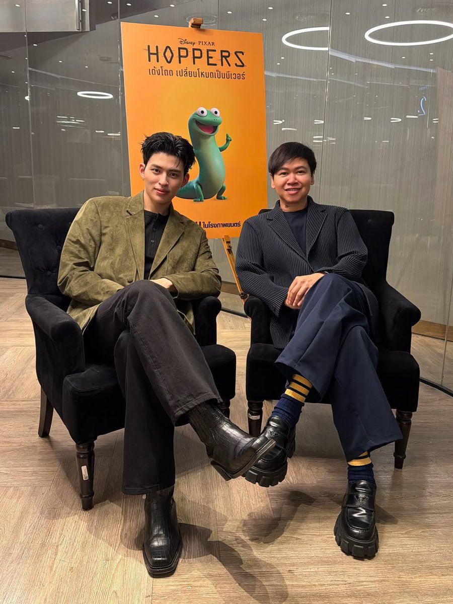 ppnaravit_home's tweet photo. IG update : xiseks 

From passion to profession!!! New role, new voice, new dream. Congrats! 

POND HOPPERS TH PREMIERE

@ppnaravit , #ppnaravit 
#HoppersTHxPond https://t.co/uWLRXCmZa2