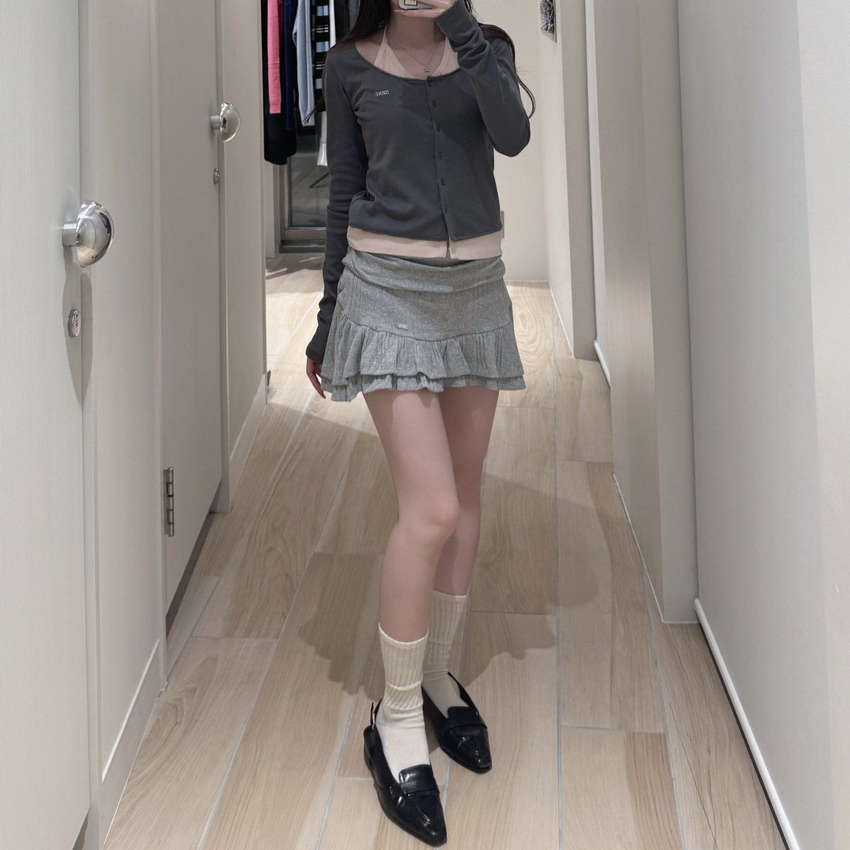 ｺｯﾁの色使いも天才すぎる、、！！！！ miu系ピンク×グレー🩰ྀི 🩶も