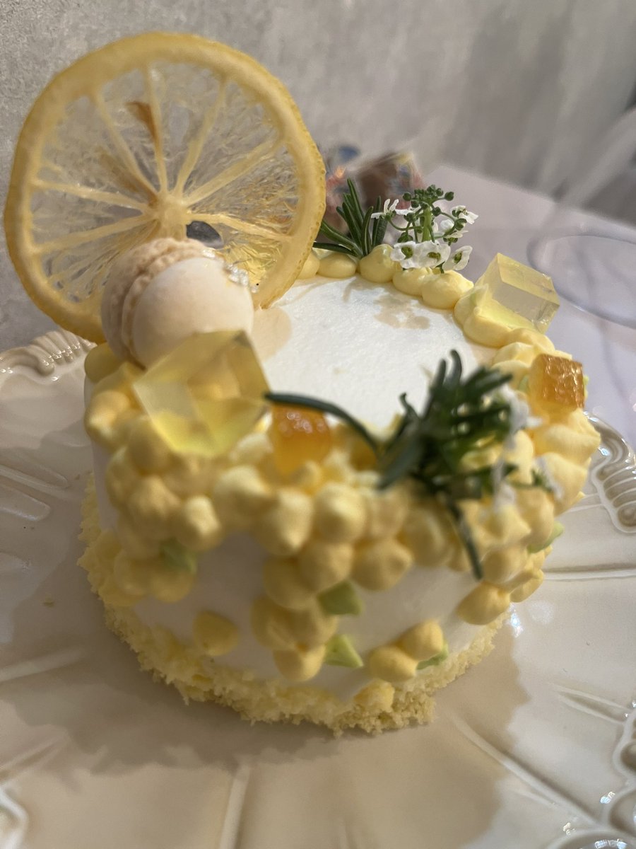 今月のスイーツとの出会い 店名「ShortCakeCOMPANY」 ミモザショート