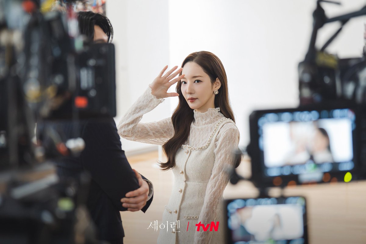 🌊💋 Siren’s Kiss is now streaming on Prime Video! 
Dive into the magic, romance, and mystery today!
#ParkMinYoung #박민영 
#SirensKiss #세이렌 
 Check it out now on Prime Video!
app.primevideo.com/detail?gti=amz…