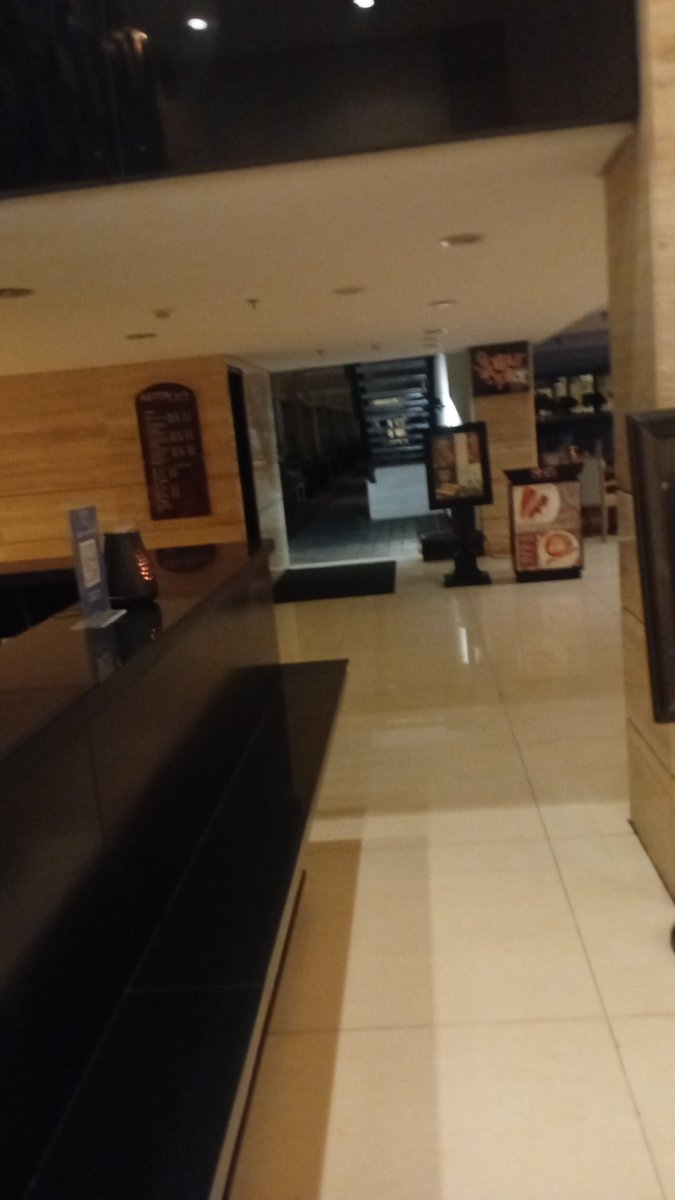 alya114803's tweet photo. Mumpung di luar ni meet up yuk 💋

#openbobali #availbali #bobali https://t.co/o4zc4Eftqh