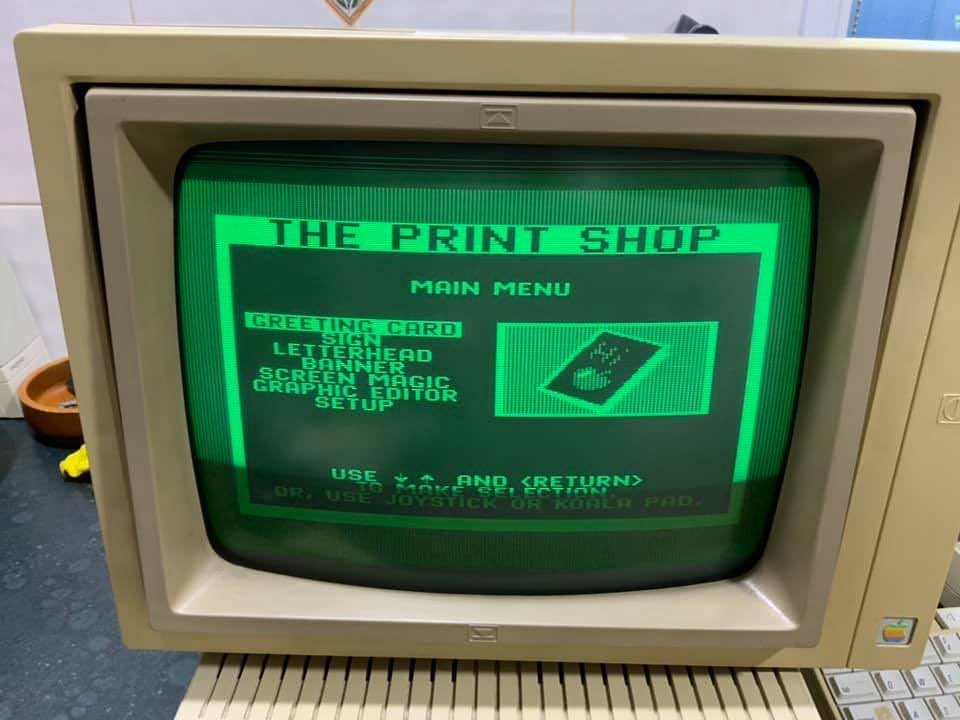 contrabang's tweet photo. @kelskiYT That’s just how the low-memory retro OS like IBM/DOS/Windows looked. I think of it as an homage and visual representation of saving bandwidth on data transfers. https://t.co/cxe2VcWLZA