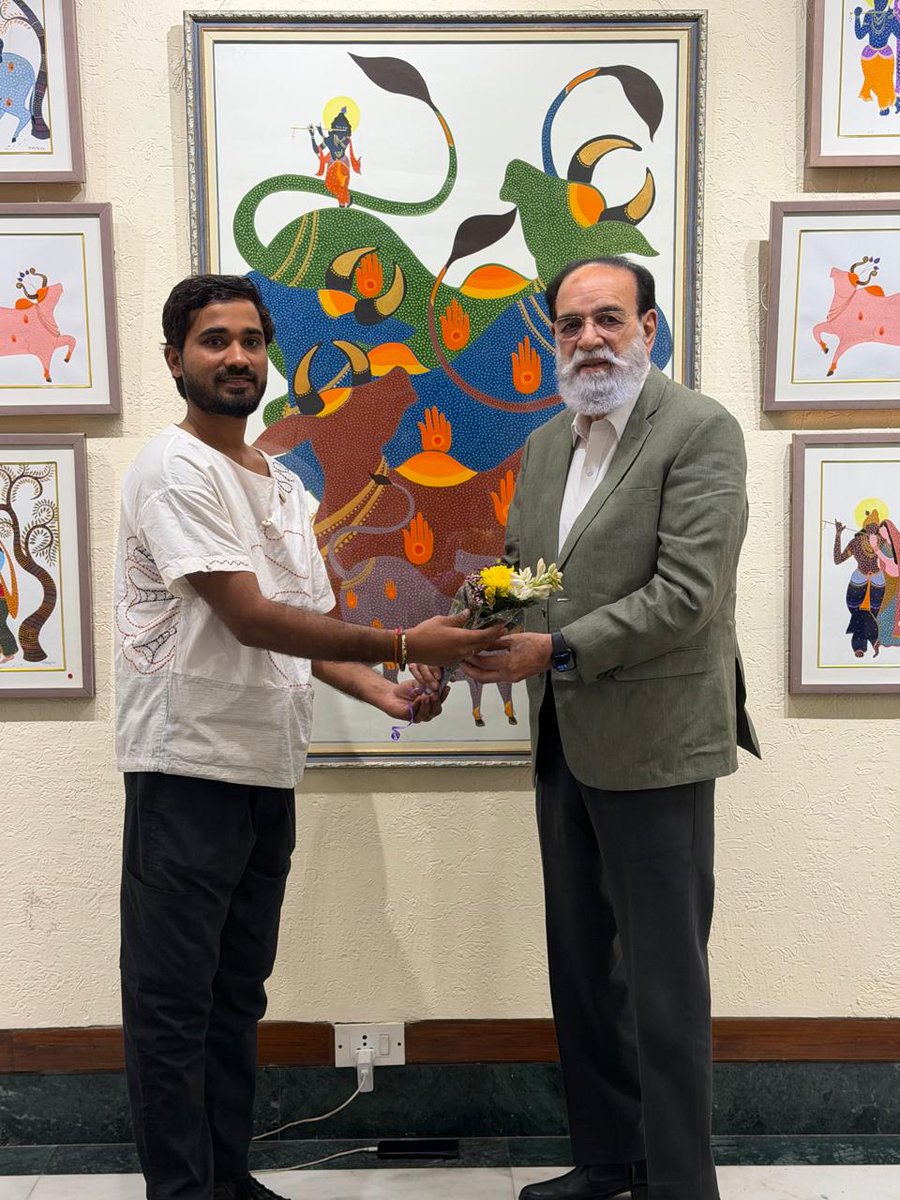 NavinNkja's tweet photo. VISHNU PURAN TRIBAL ART— A SOLO SHOW OF PAINTINGS BY ANIRUDH KUMAR.
CONVENTION FOYER, INDIA HABITAT CENTER, NEW DELHI. https://t.co/GZmp4JIKjr
