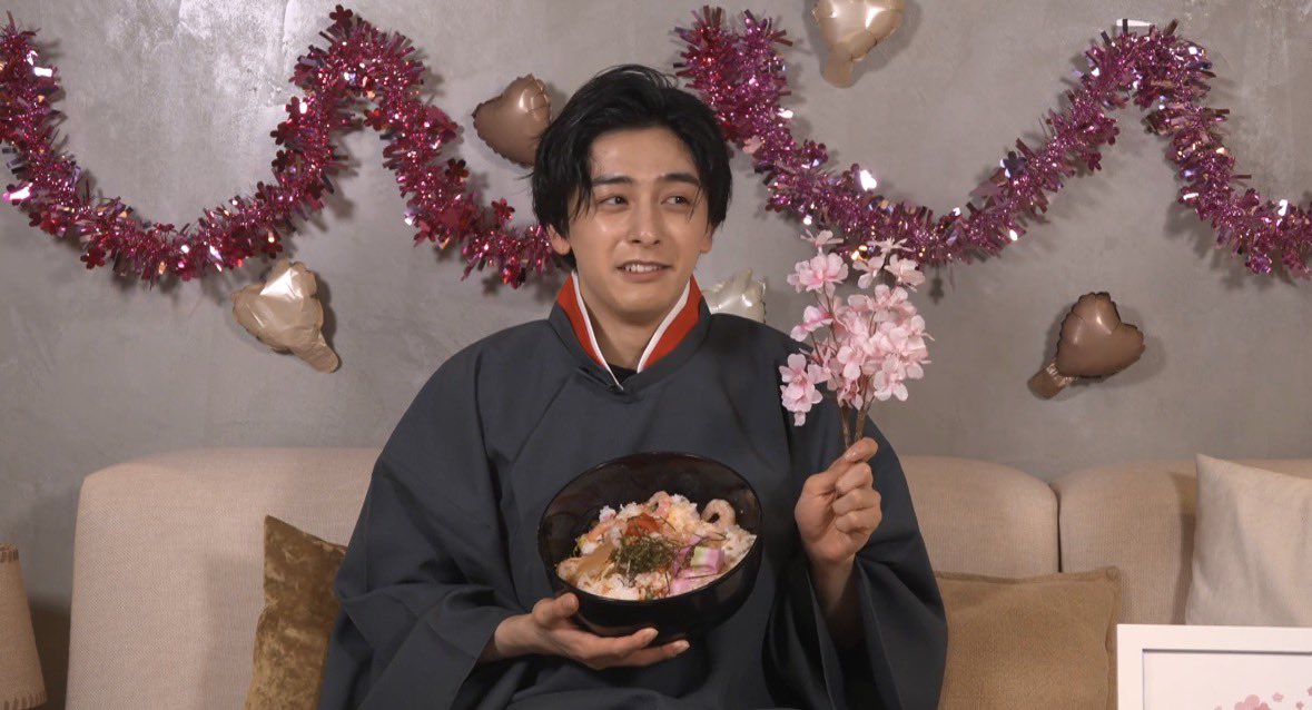 𝐻𝑎𝑧𝑢𝑘𝑖 tweet media