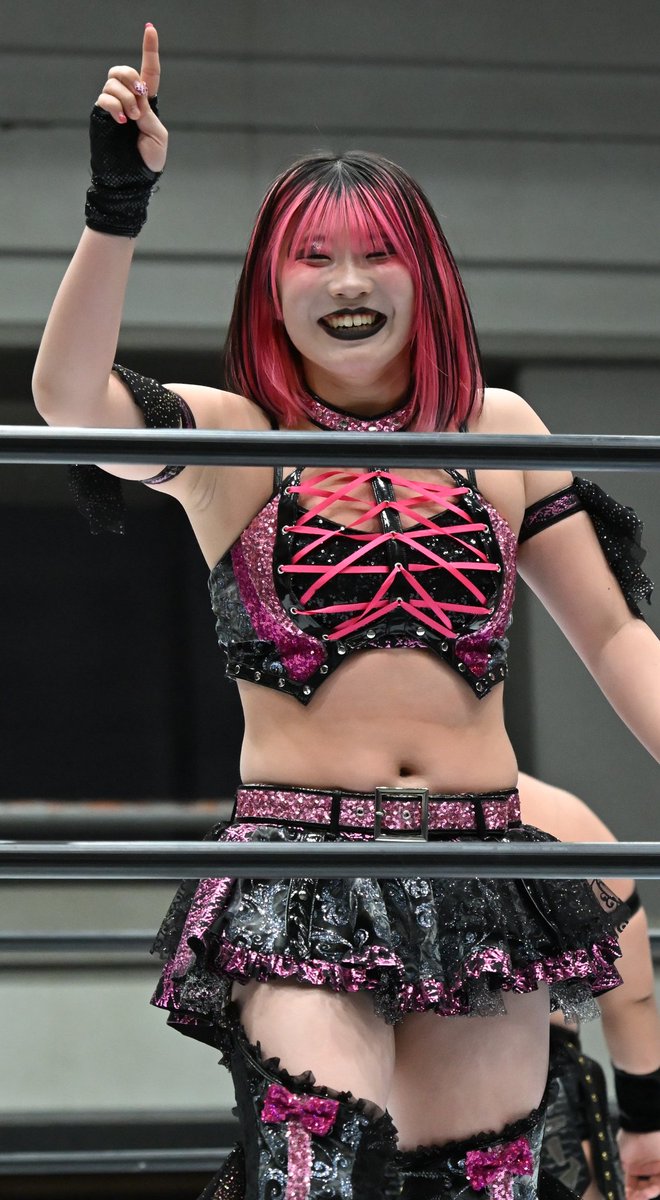 shin1shin76's tweet photo. 2026.02.21
スターダム
エディオンアリーナ大阪
第2競技場
Pink❤️Devil
吏南選手
#PinkDevil #吏南
#STARDOM https://t.co/P4r7ZsaiTm