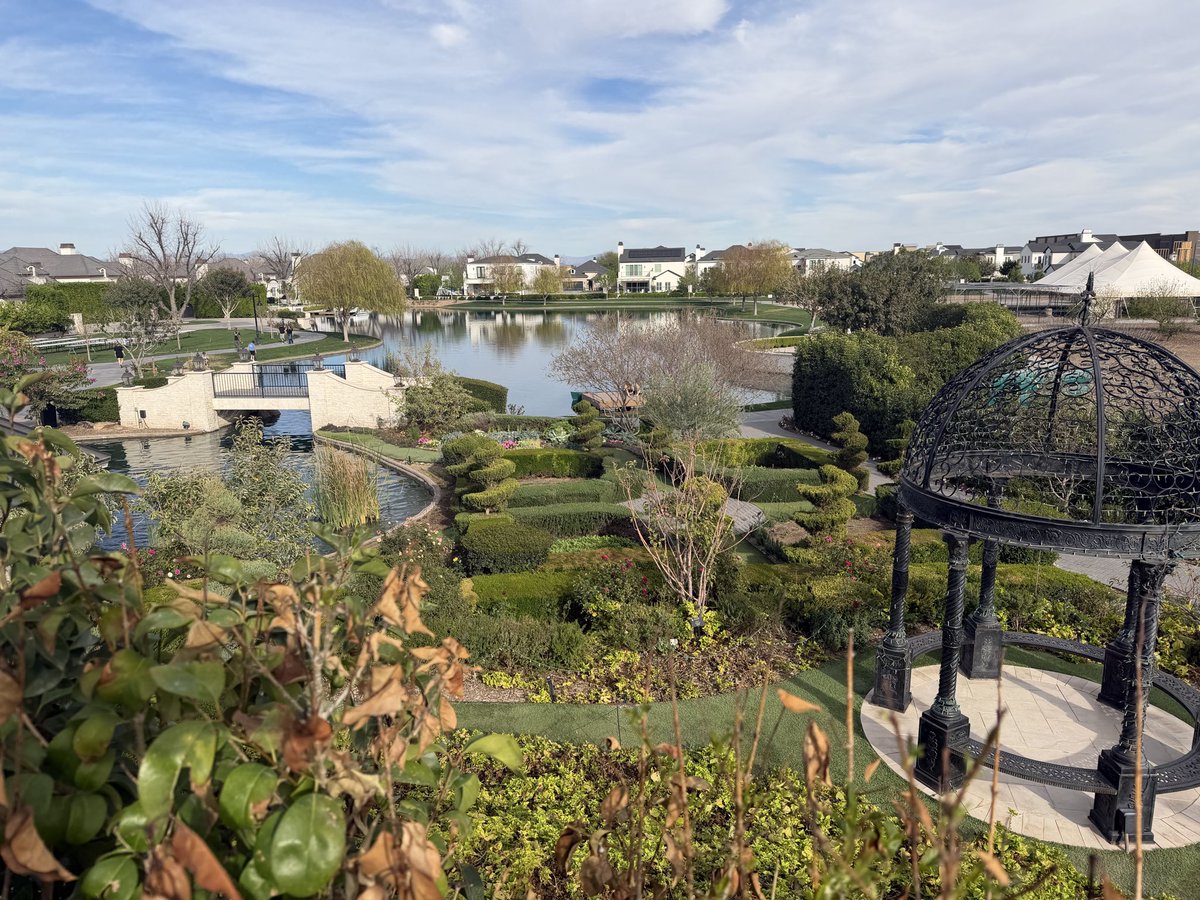 Coach Johnson tweet media