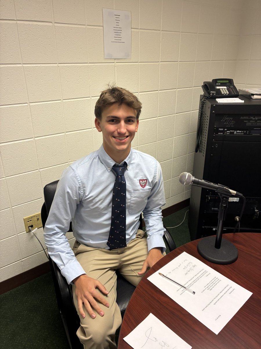 mrfitzhistory's tweet image. Thank you @BenetRedwings senior Judd Isom for reading the morning prayer. #redwingnation