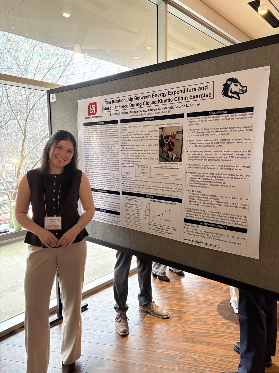 USCA_EXSC's tweet photo. USC Aiken EXSC students, Savanna Spires, Ainhoa Colino, &amp; Peri Rouillard, at Southeast ACSM Annual Meeting this past weekend. https://t.co/zoCRgEc7cV