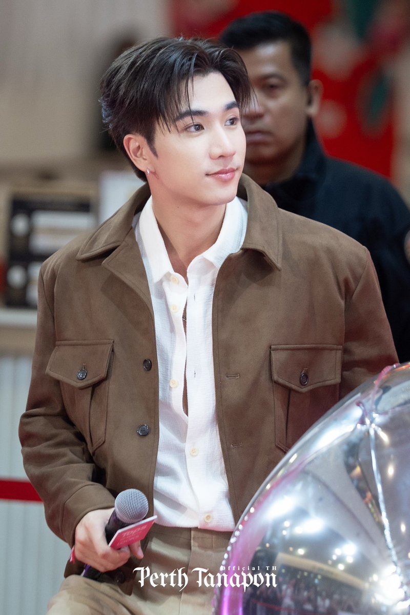 คุณชายจากวังไหนครับ

PERTH WITH PANTENE AT TOPS

#PanteneTreatmentxPerth
#PerthTanapon #KDPPE