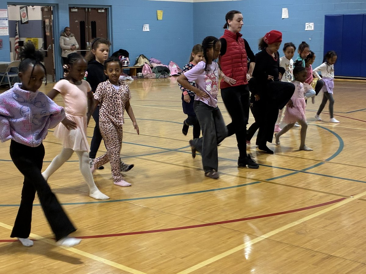 Mada Gray tweet media