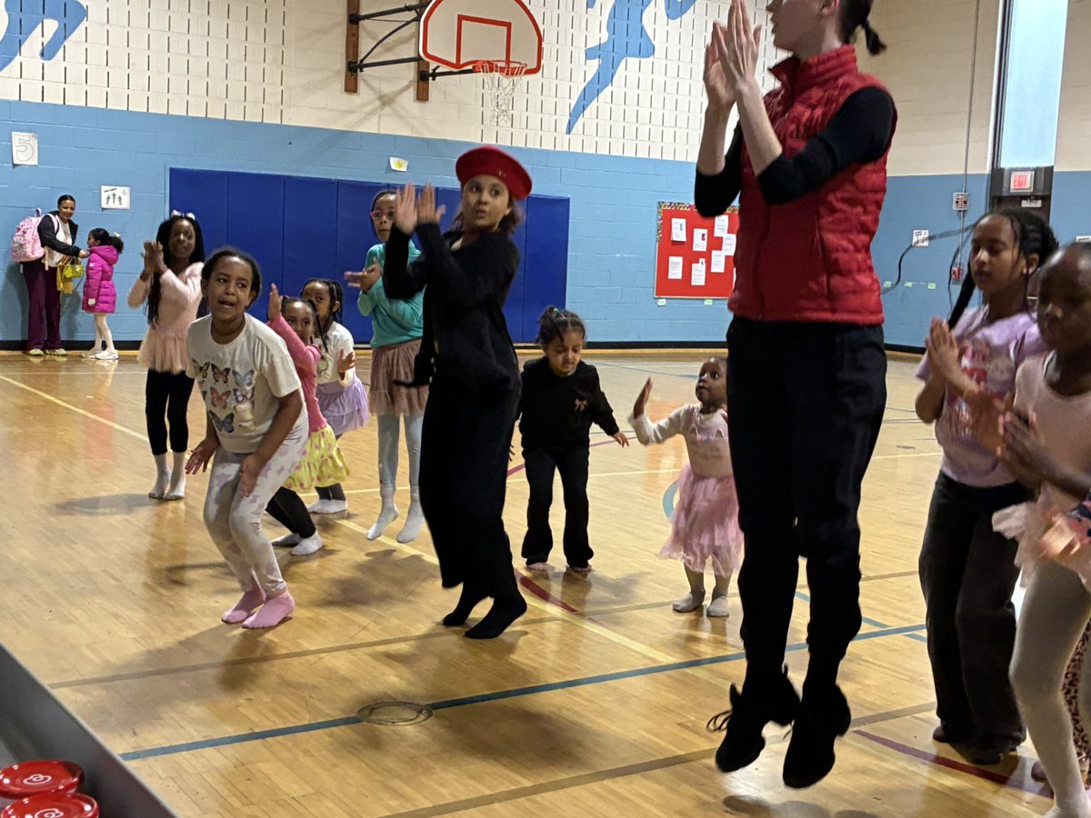 Mada Gray tweet media