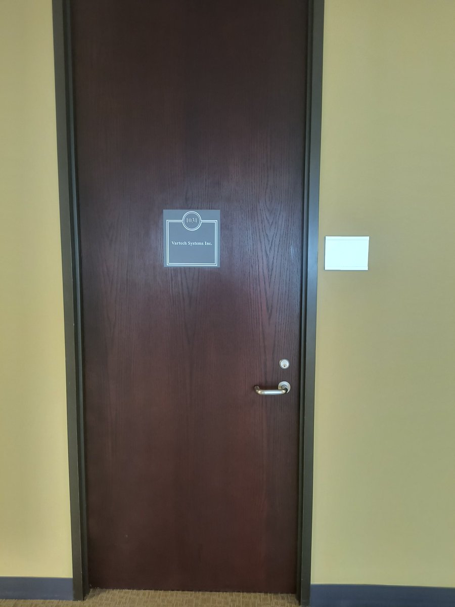 🚨 H1B Bodyshop Alert 🚨 

🏢 Vartech Systems Inc
📍 1750 E Golf Rd Suite 1031 Schaumburg IL

Found this bodyshop in a coworking space on the 10th floor. No one there of course. What skeletons might be lurking behind this closet door?
