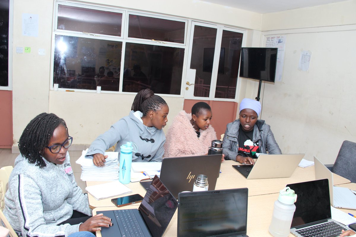 Simamaproject's tweet image. Here, our team is carefully reviewing the Grade 10 applications, ensuring each decision is fair, transparent and truly focused on each child’s best interest.

#SimamaProject #education  #Empowerment  #ScholarshipProgram #Grade10selection