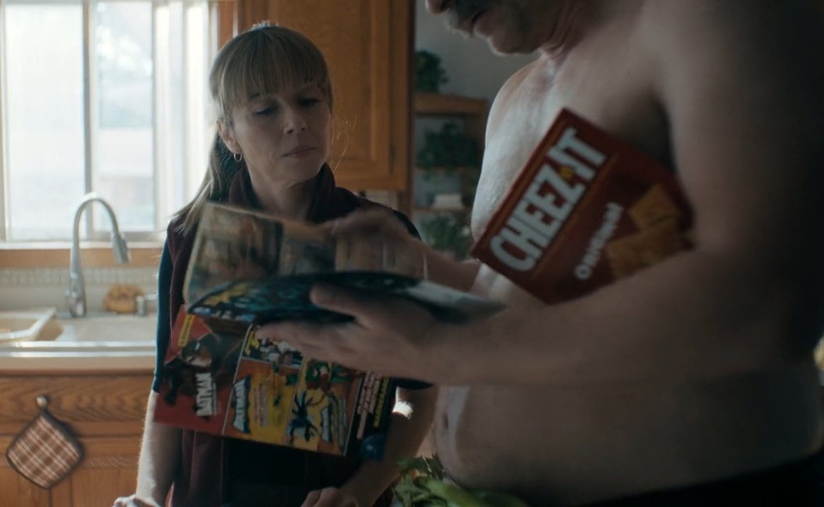 DavidHarbour.home tweet media