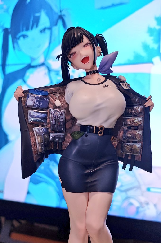 自宅のショーケースに飾る前にソラちゃんをパシャリ📸　#NIKKE