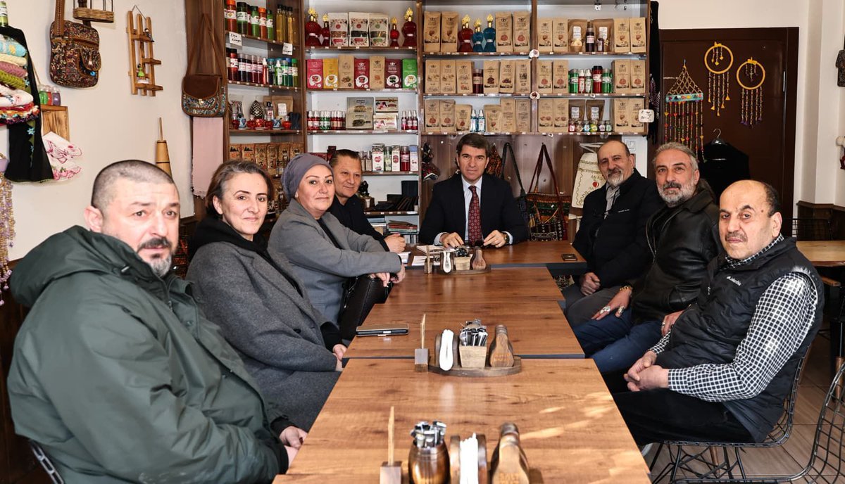 Valimiz Önder BAKAN;

🔹Yeni hizmet binasında faaliyetlerine başlayan Çevre, Şehircilik ve İklim Değişikliği İl Müdürlüğü ile 
🔹 Amasya Yalıboyu Turizm İşletmeleri Derneği’ni ziyaret etti.