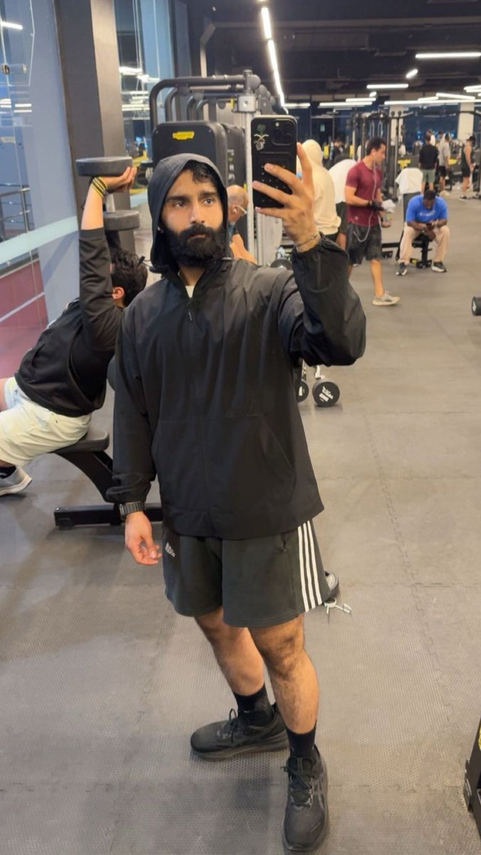 عبدالعزيز tweet media