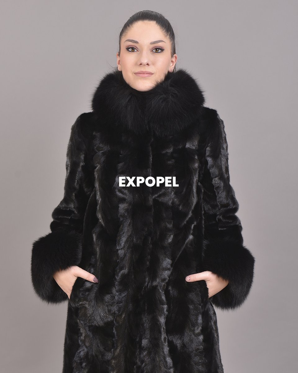 kastoriafurfair's tweet photo. We are delighted to welcome #EXPOPEL at 51st KIFF! Their collections embody modern elegance and cozy sophistication, crafted for women navigating winter with effortless flair.
https://t.co/2KFVNAqZAy
#51kiff #51kastoriafurfair #kastoriafurfair #furfashion #minkfur #mink https://t.co/uSjok1PcSU