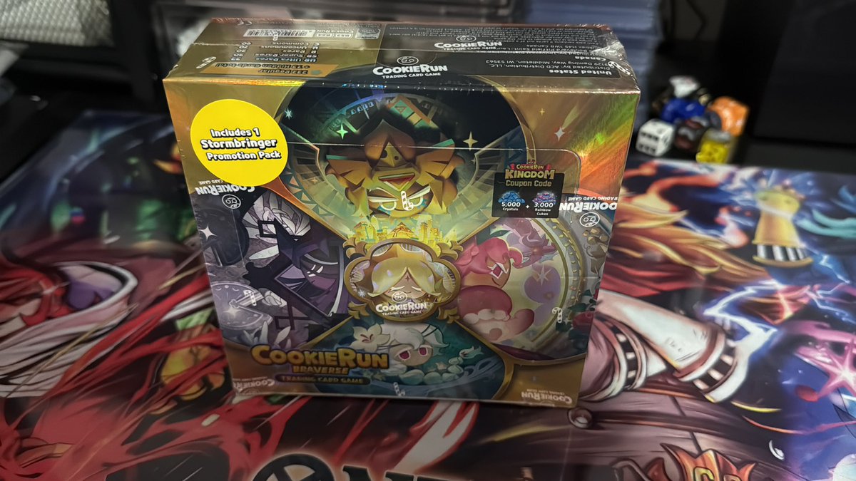 JOZIE2080's tweet photo. Thanks again to @CRBraverseEN and @ikailakai for hooking me up with a box. Picked up a starter deck a bit ago, so hoping to pull some purple cards to upgrade my deck 😉 https://t.co/uaMBqkmkEO