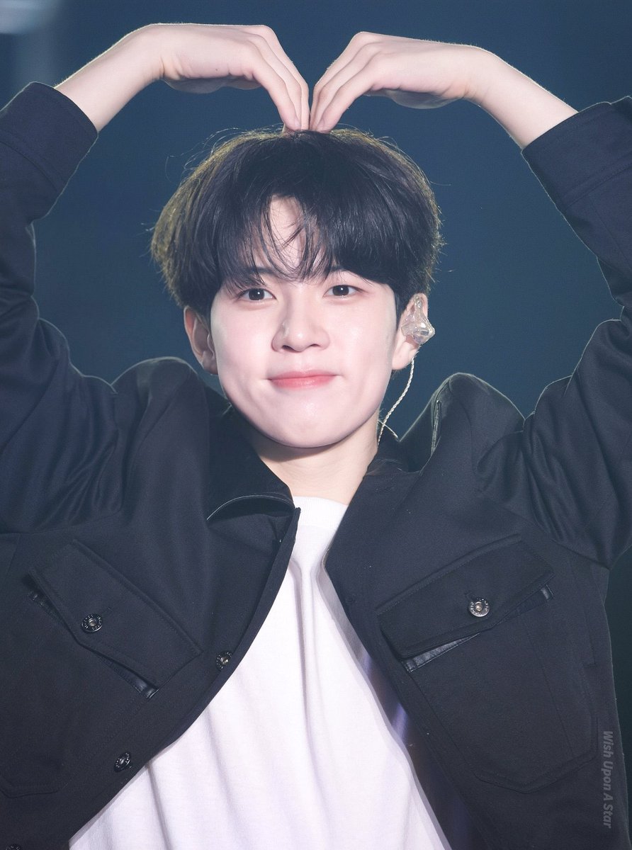 danieehs's tweet photo. 뽀둥해 🐰 https://t.co/kDtCGtvEWG