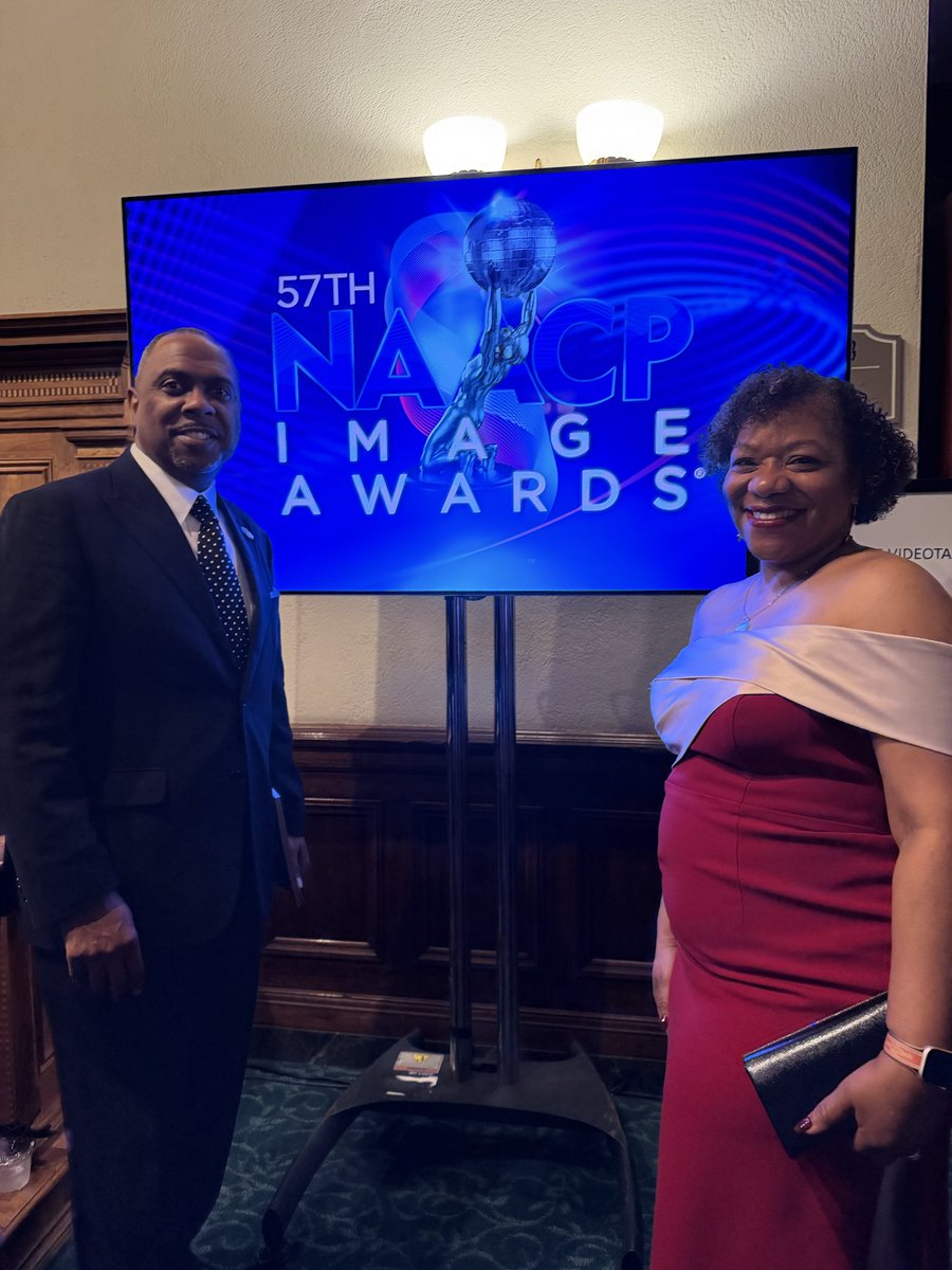 TIDEVINE's tweet image. I had an amazing time at the @naacpimageaward this weekend. I am tired this morning but it is well worth it. 

Bucket List Item ✅

#NAACPImageAwards #BlackExcellence #BucketList