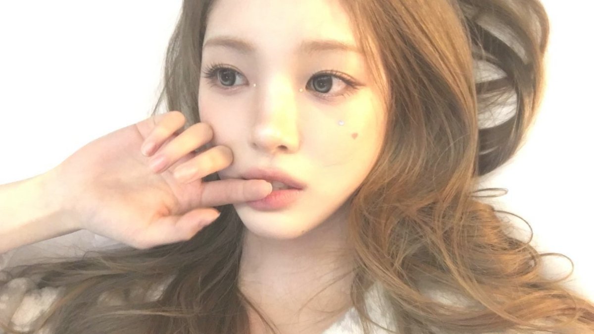 rina ಇ. tweet media