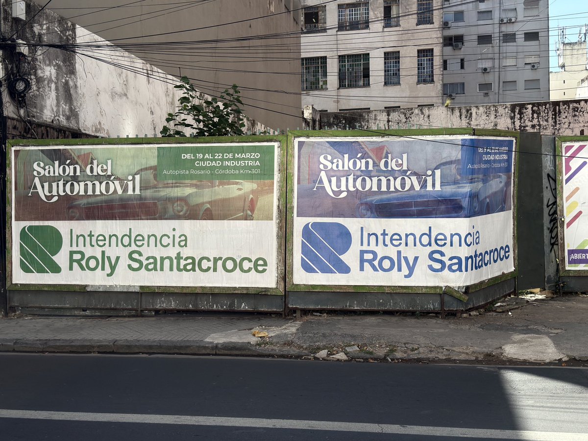 El intendente de Funes, en medio de un escándalo "personal", te pone carteles de eventos, en el centro de Rosario q tienen la mitad con su nombre. El culto a la personalidad  en política está vinculado al uso de fondos públicos para promoción personal. ¿Quién lo asesora?