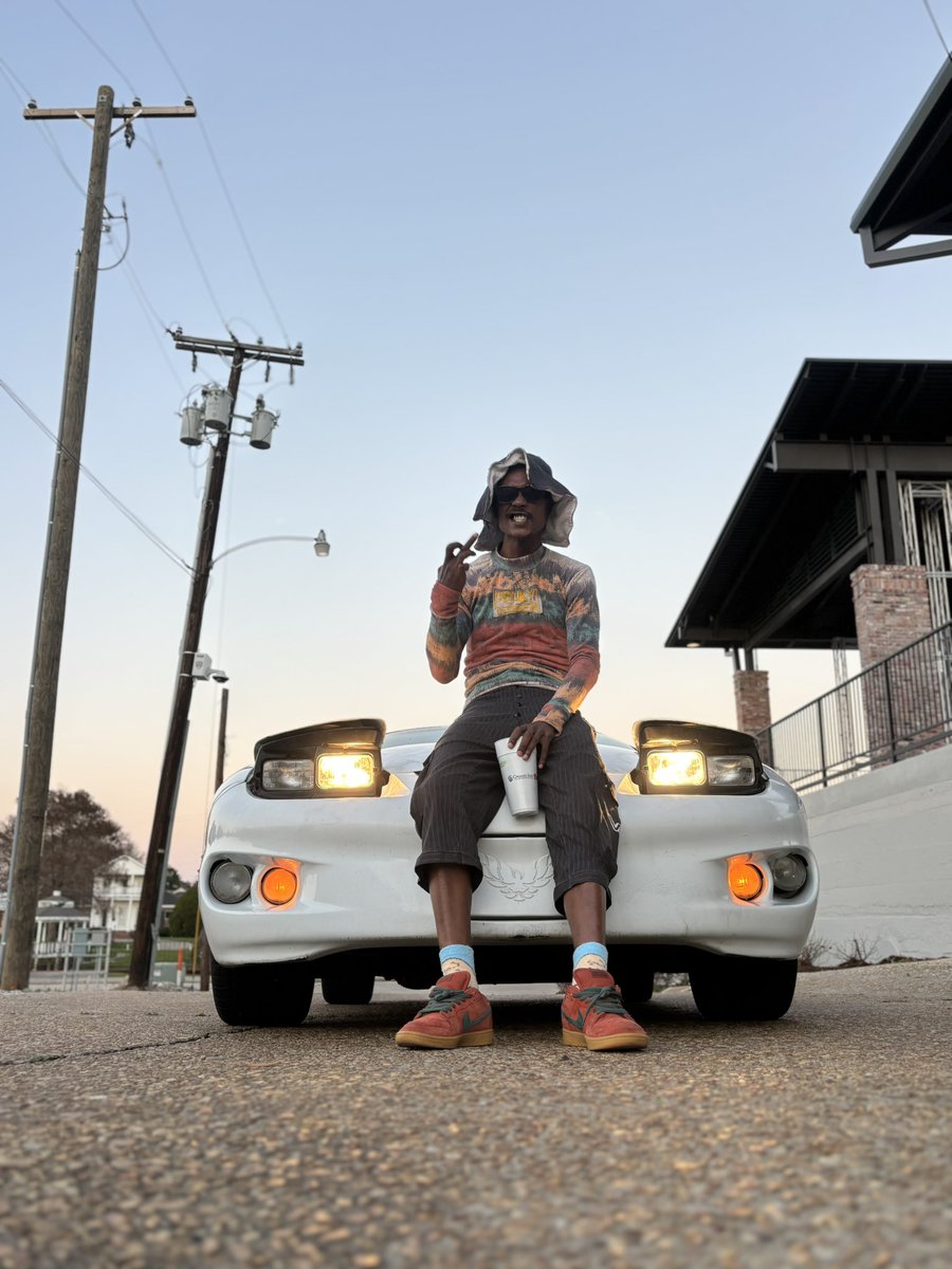 f0LL0WrSwALL0w's tweet photo. Ima fly ass, slick talking rich lil bastard🗣️ pop out in that f body wait till yall see the OTHER ONE🗣️ #FcukYoDesigner #ToLiveAndInspire #streetwear #fbody #TransAm https://t.co/59meZ4U0Lg