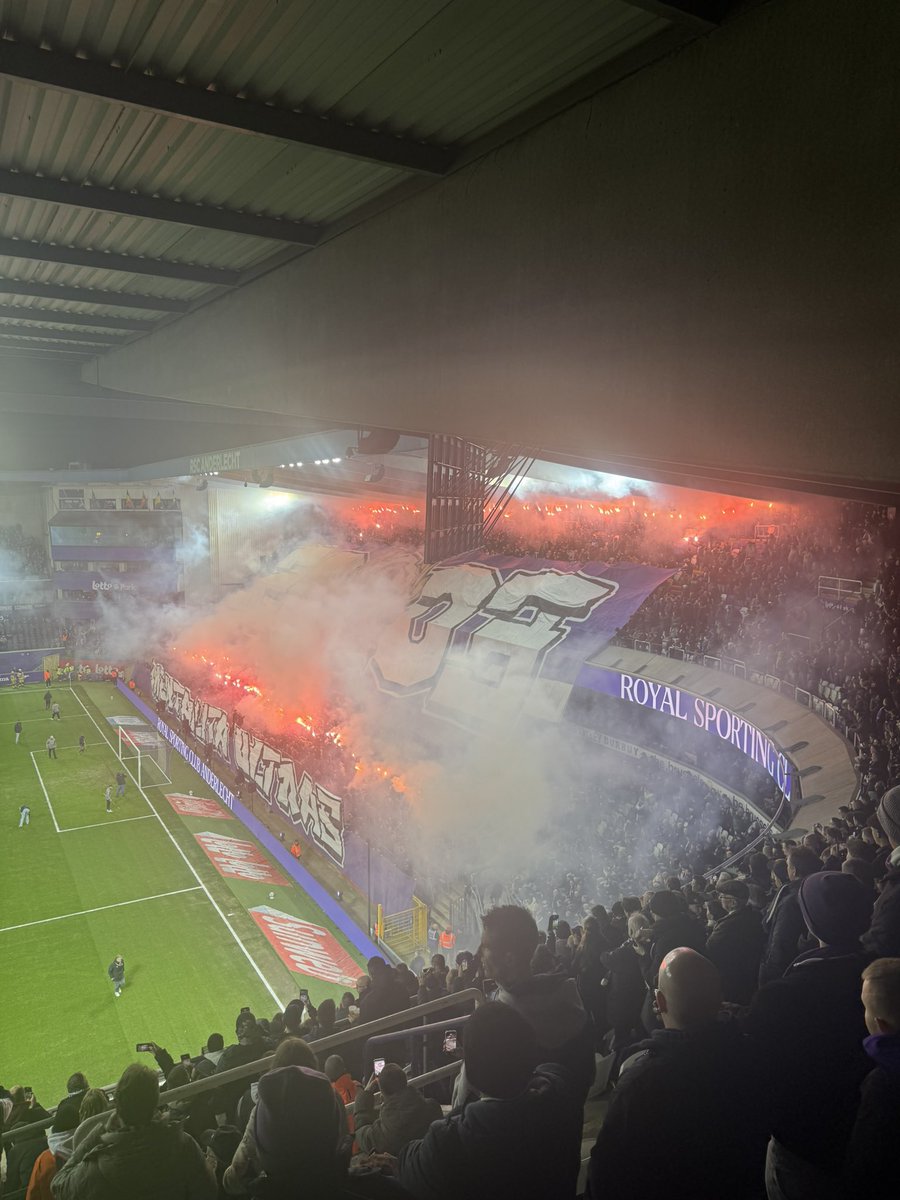 german_stadiums's tweet photo. @oekedortmund @rscanderlecht Snap 🤝 https://t.co/ATCED735Qt