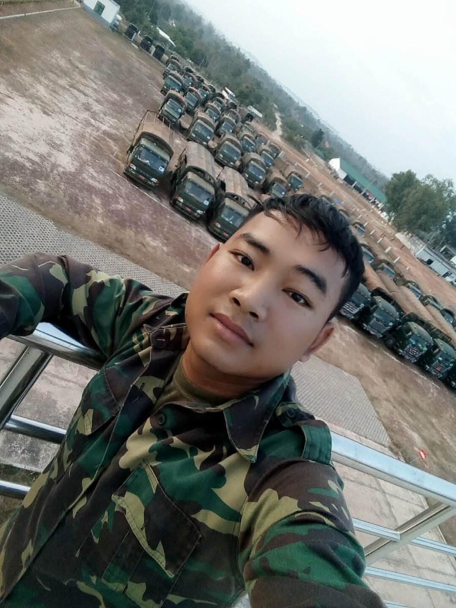 ບໍ່ມີບໍ່ກິນ tweet media