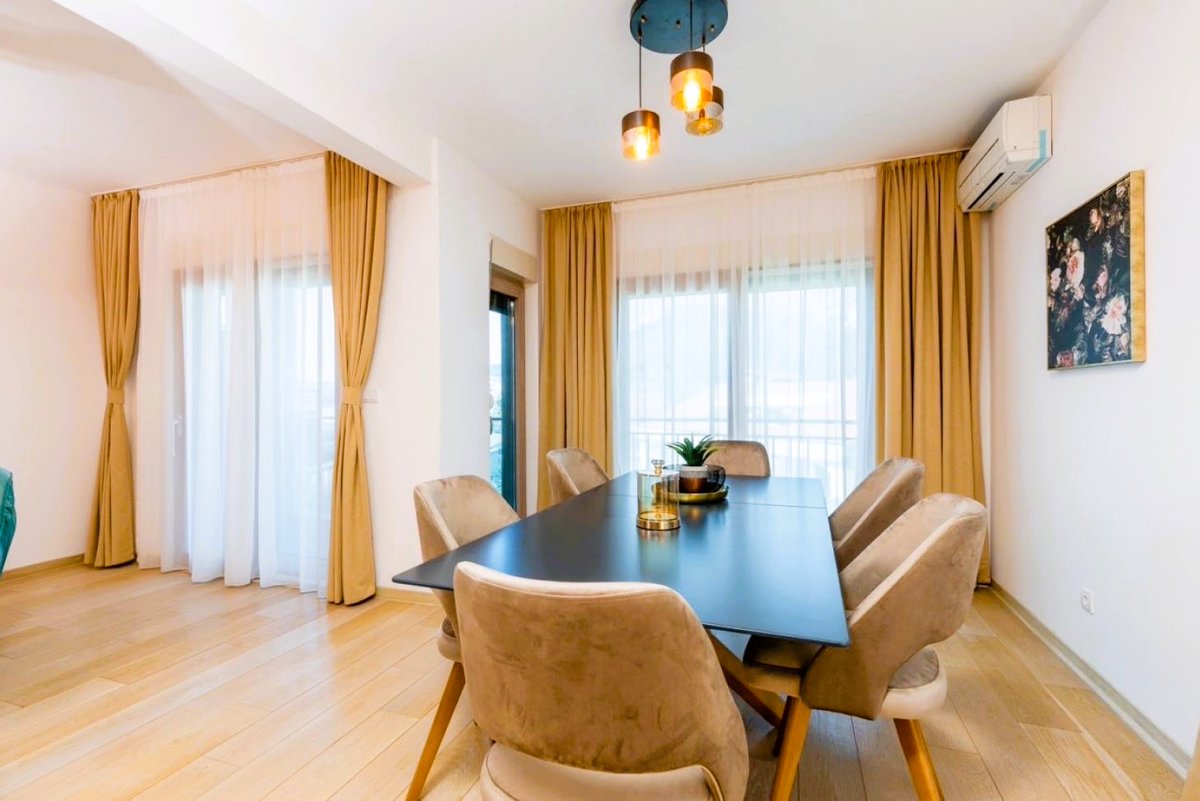 MontenegroReal2's tweet photo. Smart money is moving to Pržno in 2026. 🇲🇪

New 110m² listing: 🔥 0% Transfer Tax (Save 3% via Developer Sale) 
🌊 Panoramic Sea Views 
🌲 350m to Miločer Park 
🏗️ Premium 2016 Monolithic Build 
🛋️ Fully Furnished

https://t.co/AUh6tL46cM

#MontenegroRealEstate #Budva https://t.co/wejfpzg0Ku
